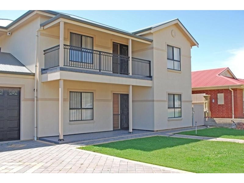18 Tangier Boulevard, Sellicks Beach SA 5174