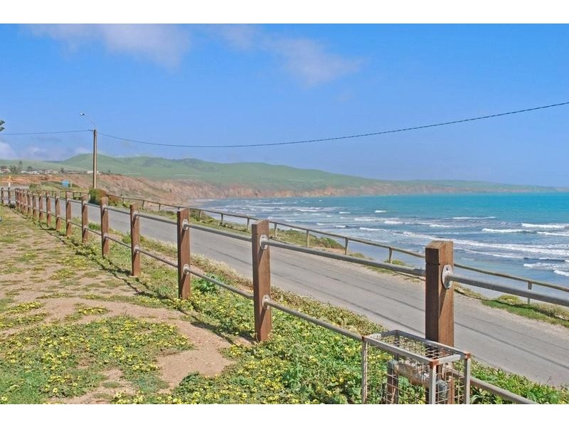18 Tangier Boulevard, Sellicks Beach SA 5174