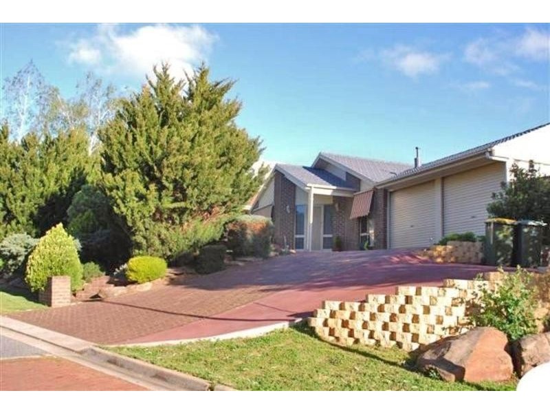 16 The Park Way, Aberfoyle Park SA 5159