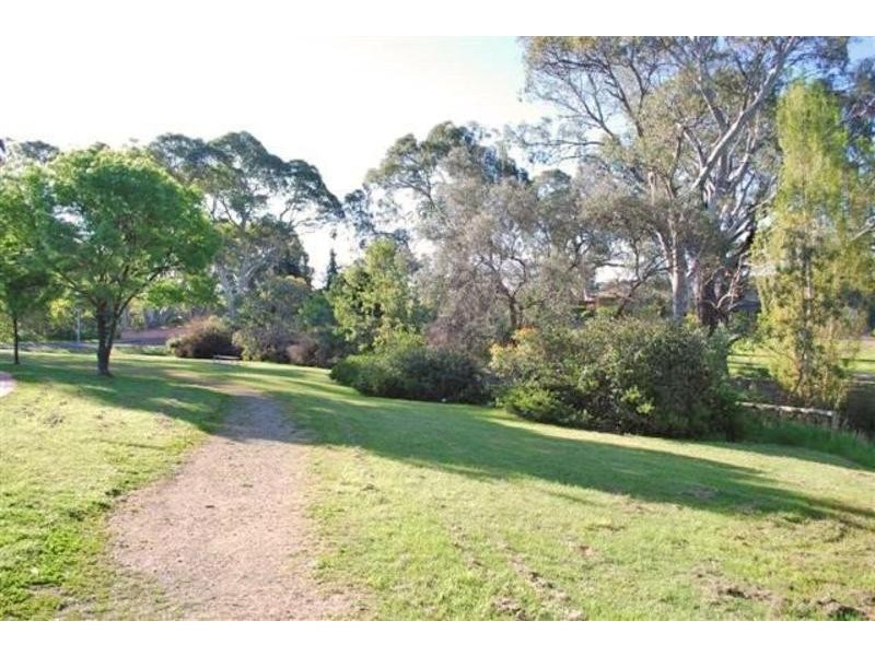 16 The Park Way, Aberfoyle Park SA 5159