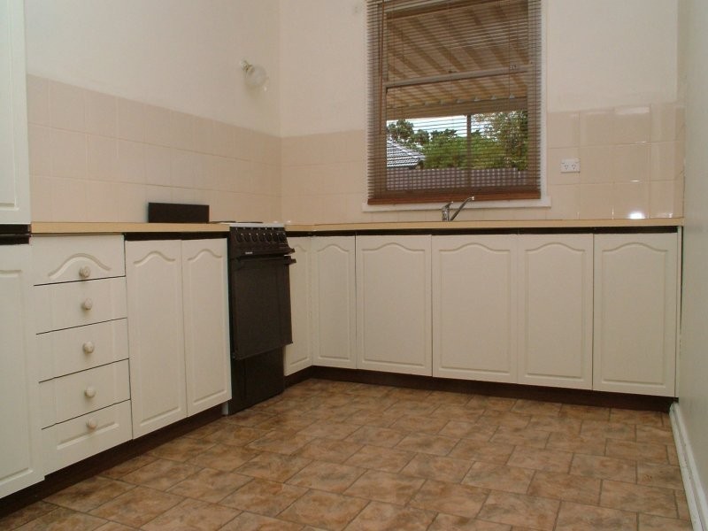 13 Deemster Avenue, Christies Beach SA 5165