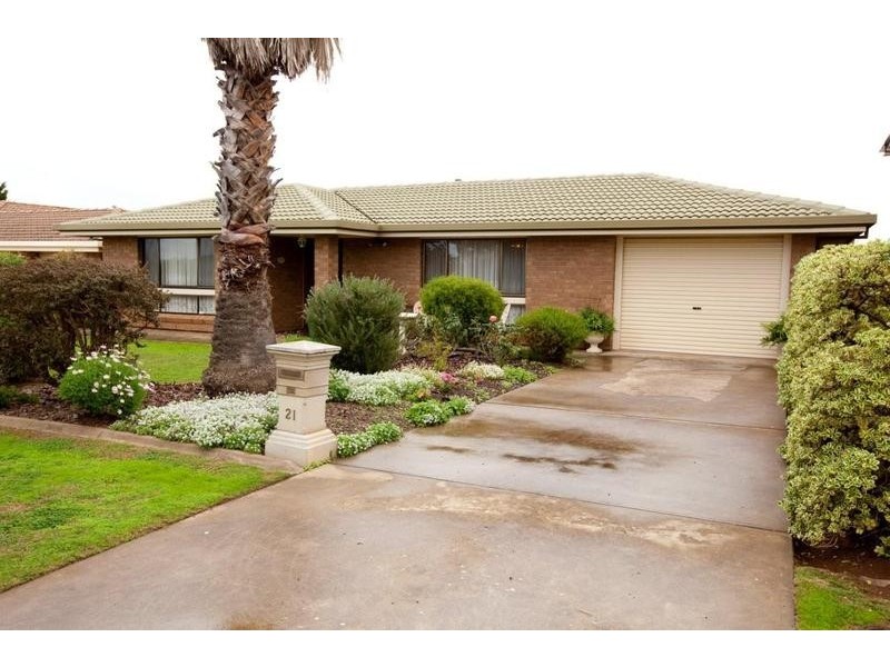 21 Robertson Road, Seaford SA 5169