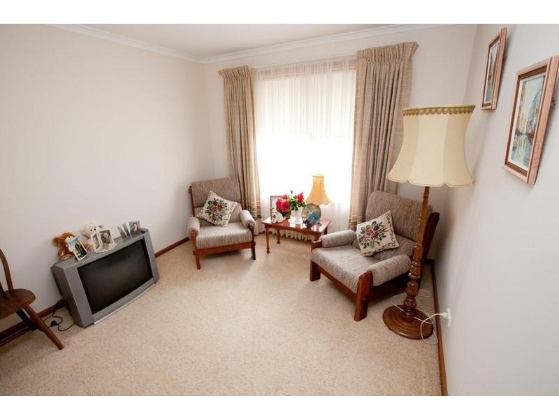 21 Robertson Road, Seaford SA 5169