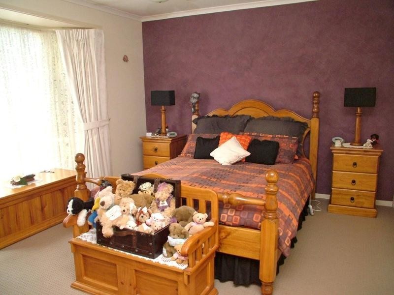 10 Perin Avenue, Woodcroft SA 5162