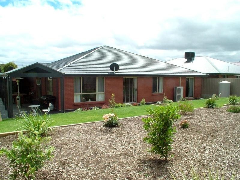 18 Paula Court, Mclaren Flat SA 5171