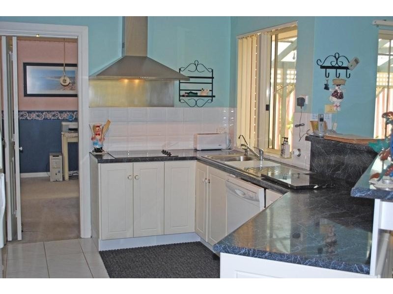 3 Admiralty Crescent, Seaford Rise SA 5169