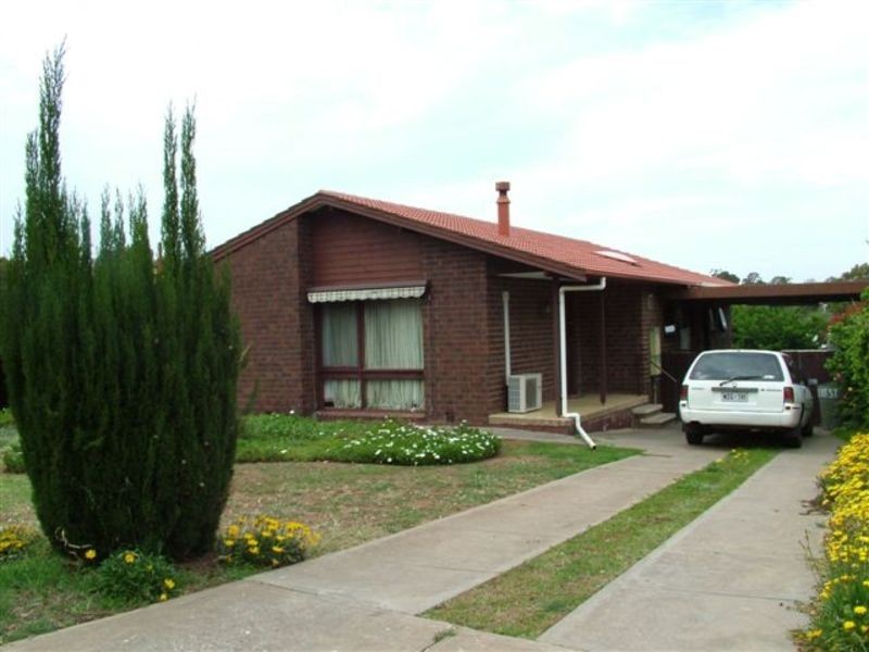 8 Lambert Street, Morphett Vale SA 5162