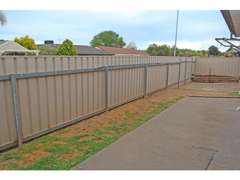 1 Flintlock Court, Seaford Rise SA 5169