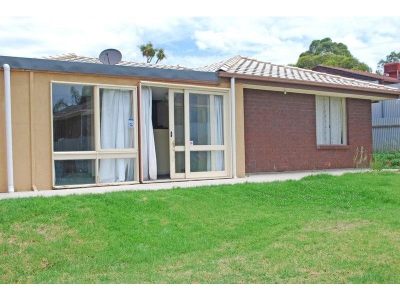 13 Essexvale Avenue, Huntfield Heights SA 5163