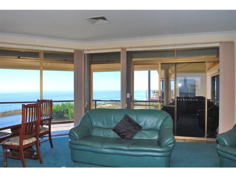 34 Maidencombe Drive, Moana SA 5169
