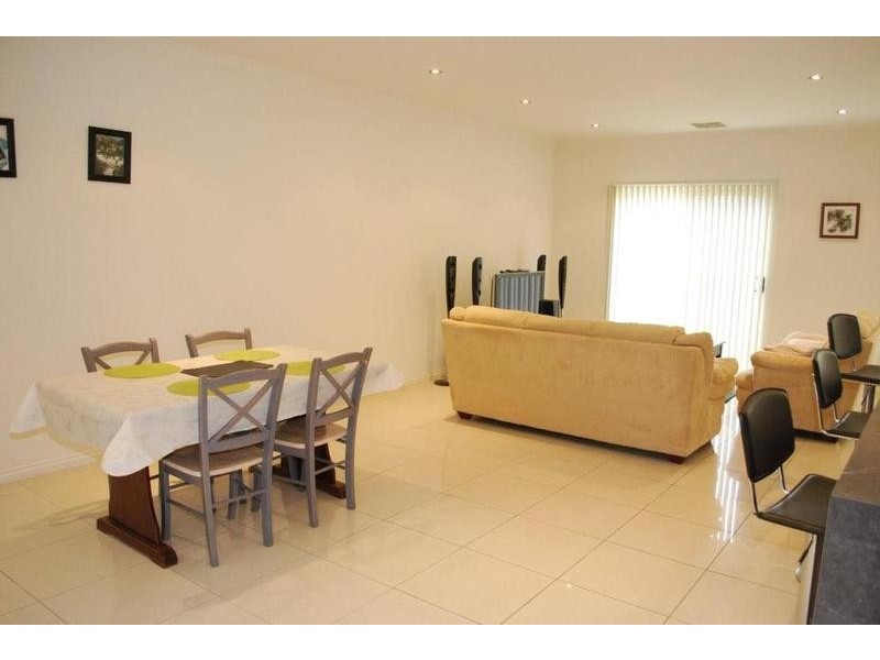 4/13 Maxwell Road, Hackham West SA 5163