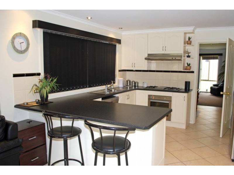 5 Gull Court, Seaford Rise SA 5169