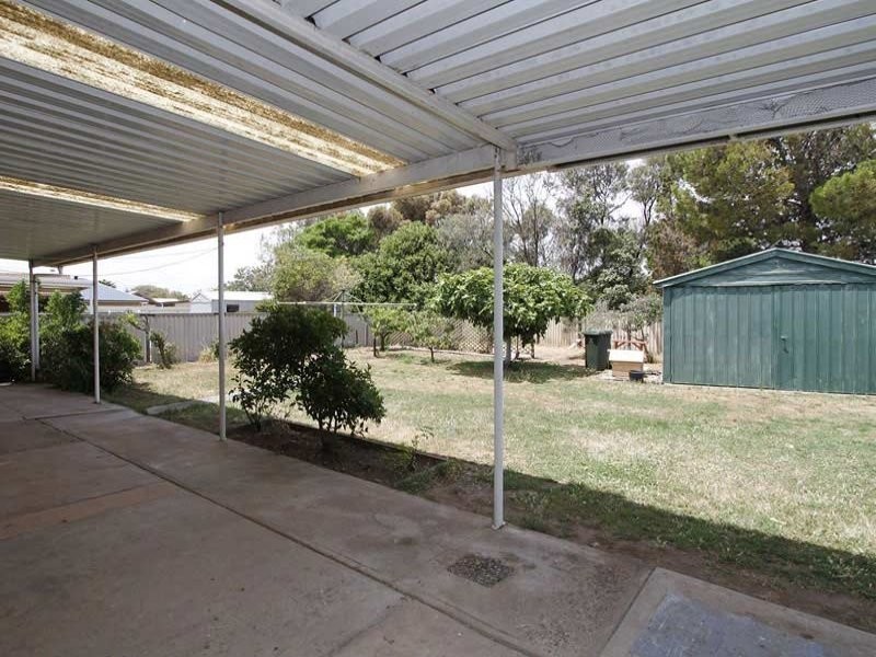 38 Albany Avenue, Port Noarlunga South SA 5167