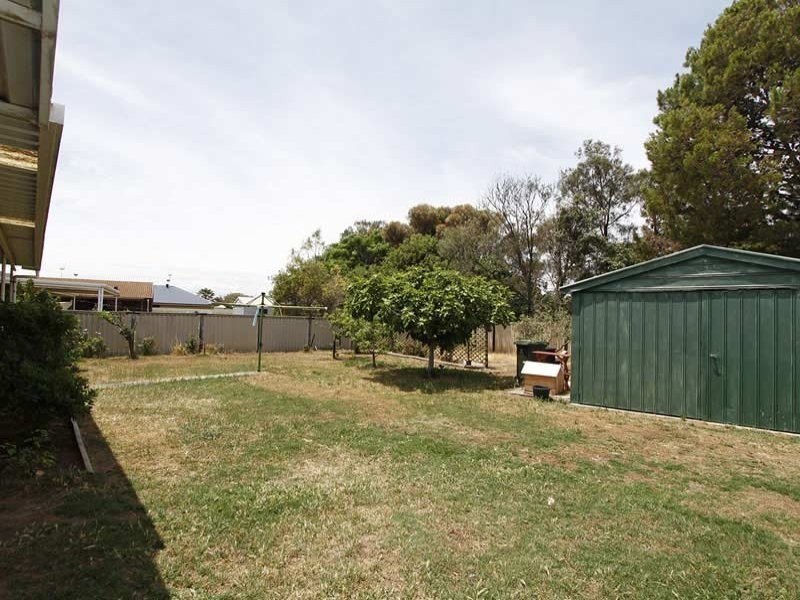 38 Albany Avenue, Port Noarlunga South SA 5167