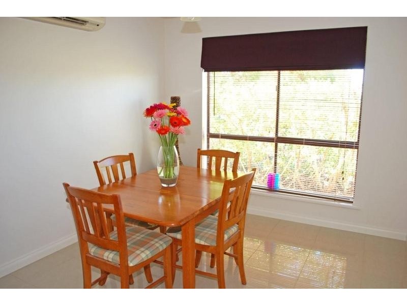 18 Goodrington Way, Moana SA 5169