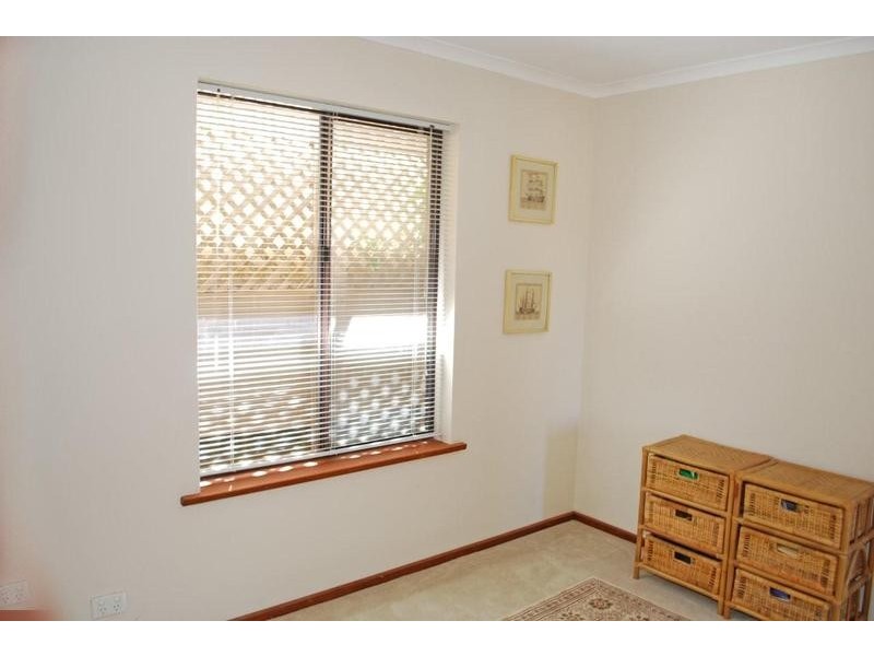 18 Goodrington Way, Moana SA 5169