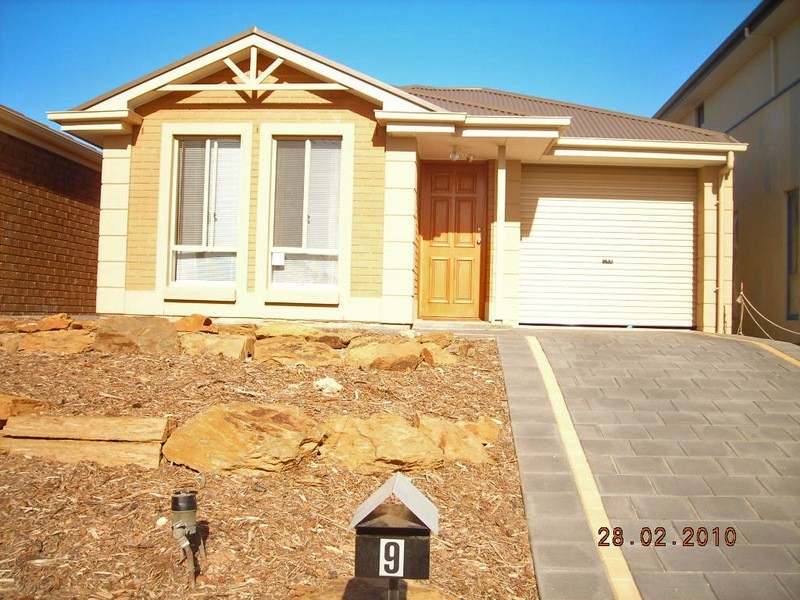 9 Dodd Avenue, Port Noarlunga SA 5167