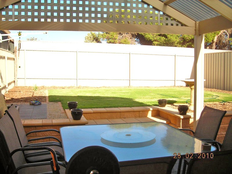 9 Dodd Avenue, Port Noarlunga SA 5167