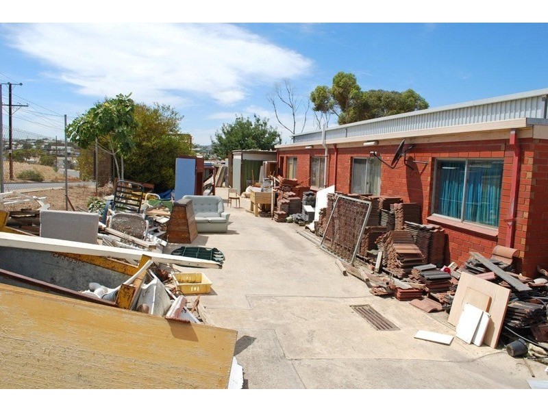 29 Hales Drive, Lonsdale SA 5160