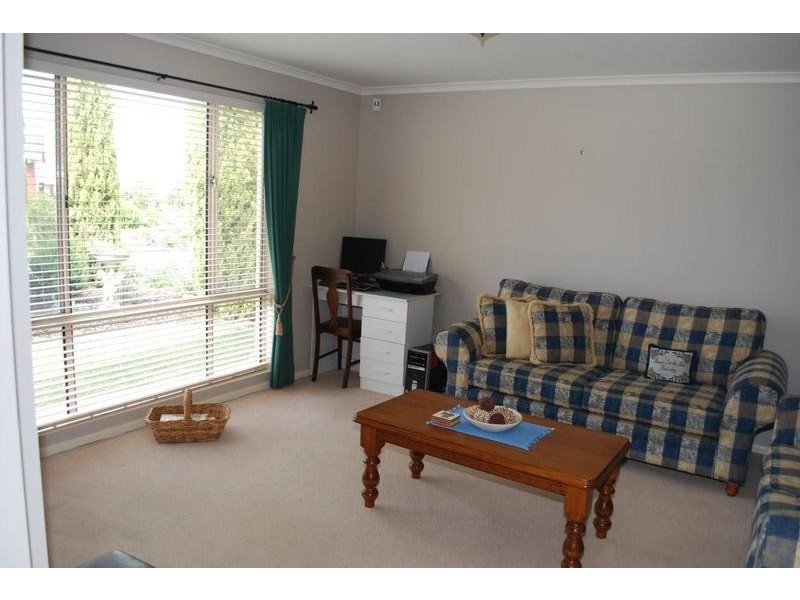 17 Gumnut Road, Seaford Rise SA 5169