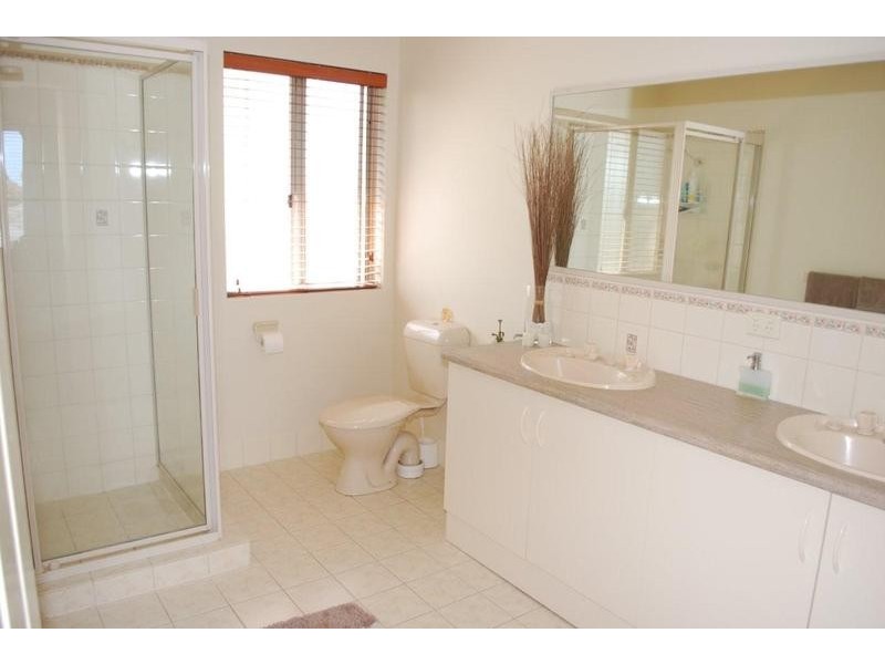 17 Gumnut Road, Seaford Rise SA 5169