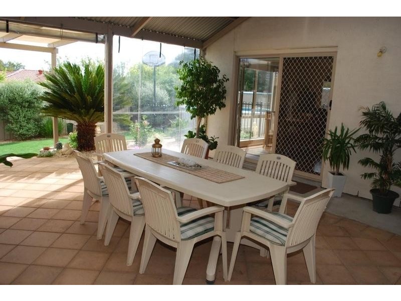 17 Gumnut Road, Seaford Rise SA 5169