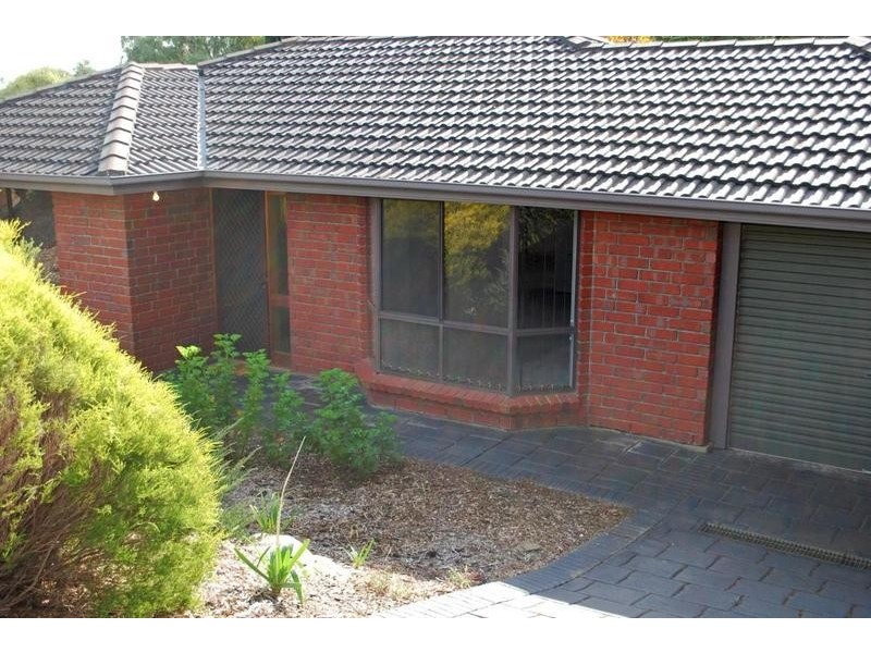9 St Andrews Way, Morphett Vale SA 5162
