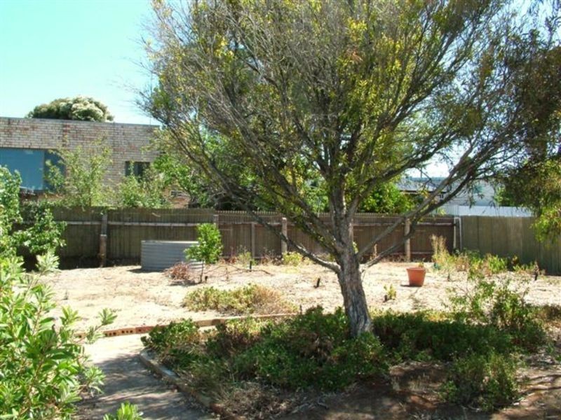 35 Maturin Avenue, Christies Beach SA 5165