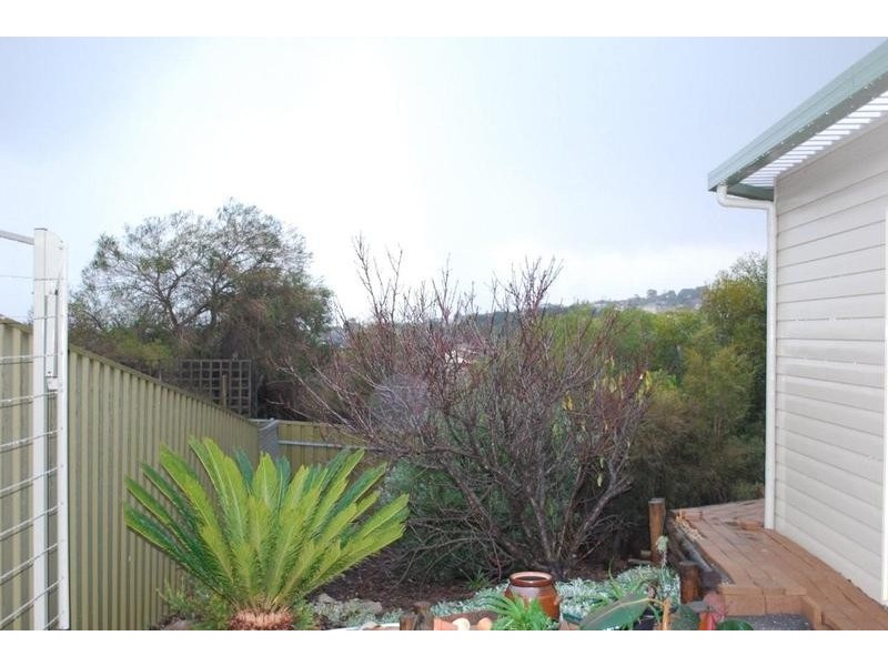 10 Carina Street, Hallett Cove SA 5158