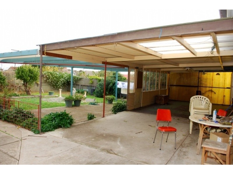10 Pike Street, Christies Beach SA 5165