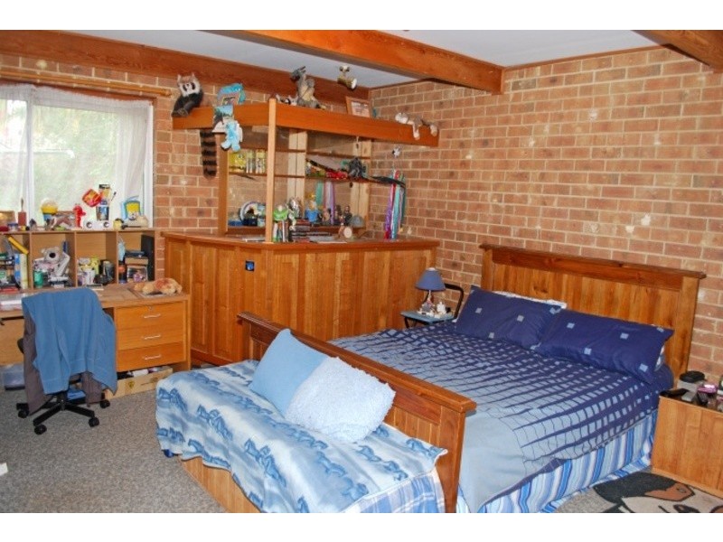 14 Desmond Road, Hackham SA 5163