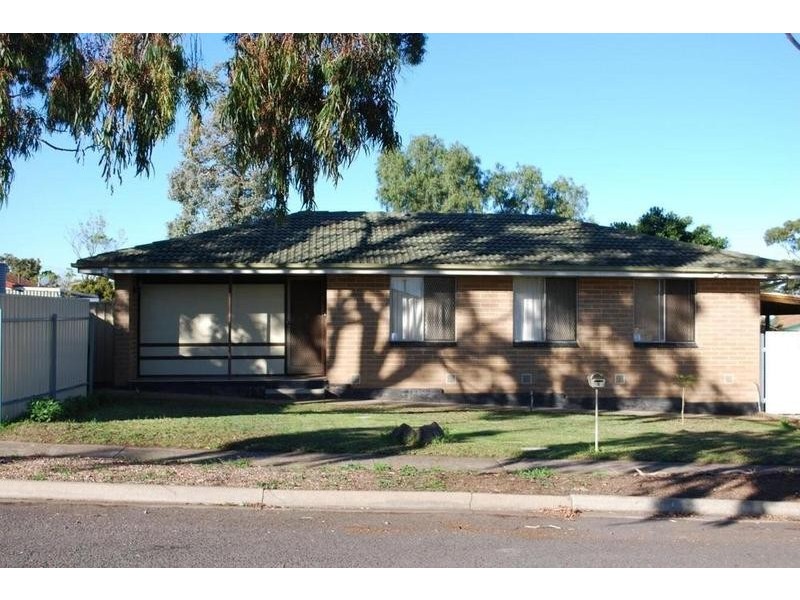 4 Elmo Street, Christie Downs SA 5164