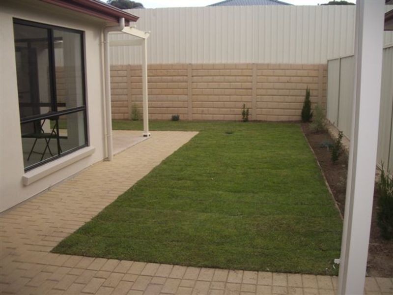 14/14a Milan Crescent, Hackham West SA 5163