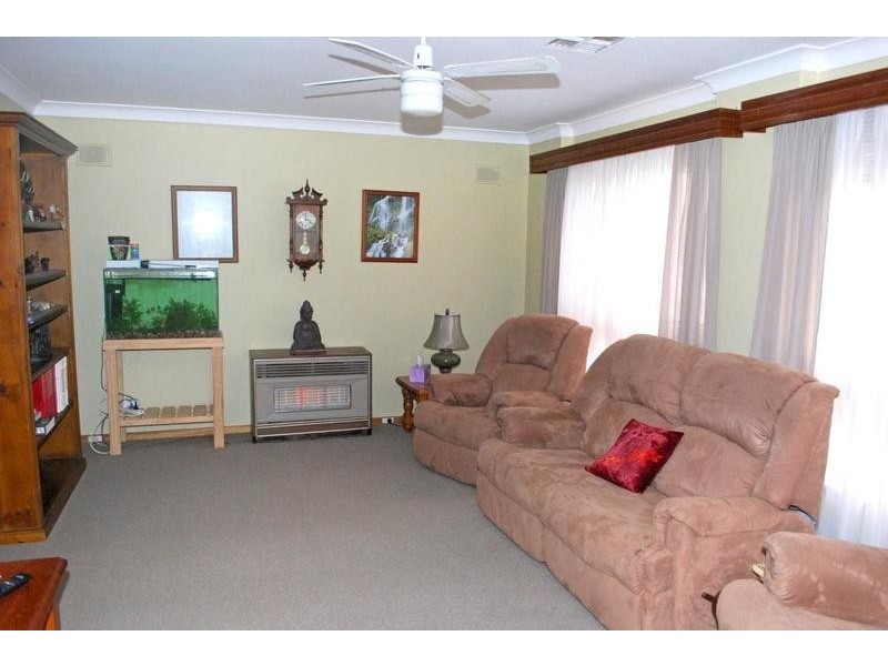 21 Abbott Avenue, Morphett Vale SA 5162