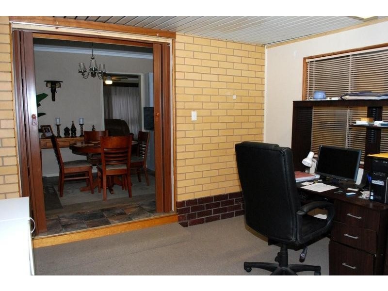 21 Abbott Avenue, Morphett Vale SA 5162