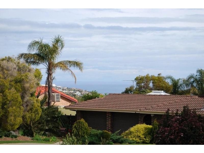 8 Hesperus Street, Hallett Cove SA 5158