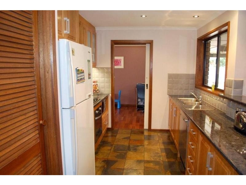 8 Hesperus Street, Hallett Cove SA 5158