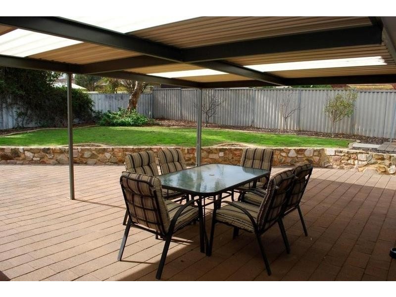 8 Hesperus Street, Hallett Cove SA 5158