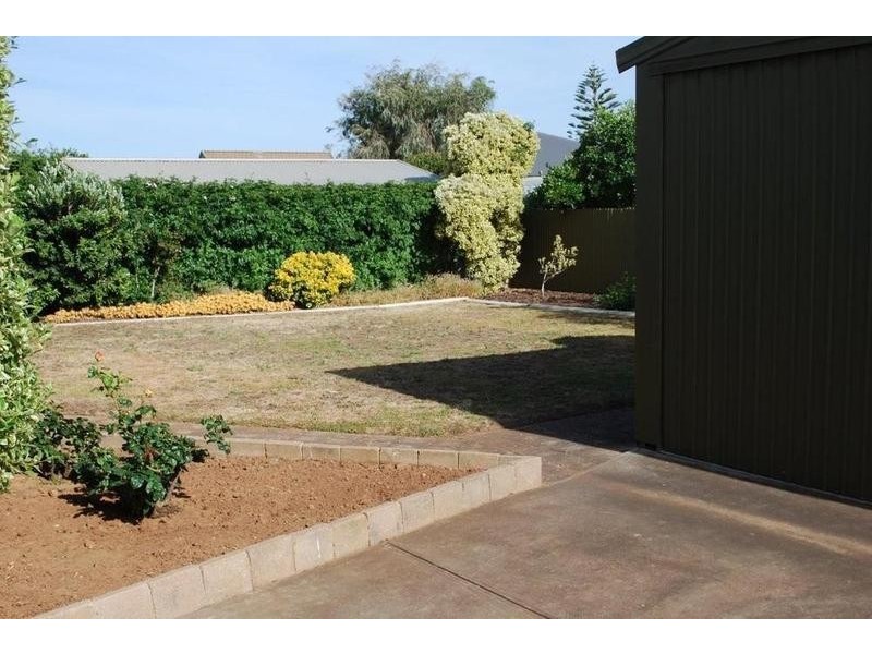 21 Robertson Road, Seaford SA 5169