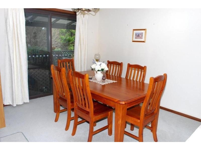 6 Peter Court, O’halloran Hill SA 5158