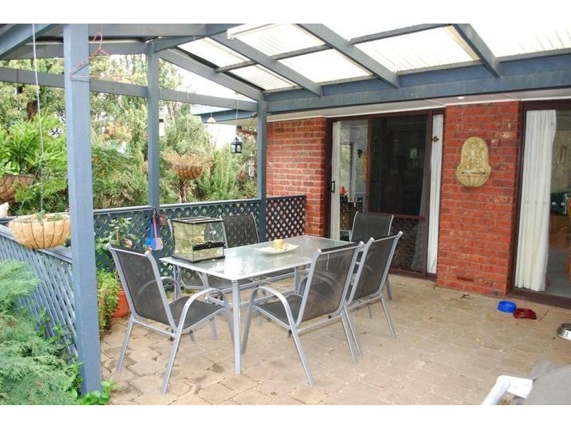 6 Peter Court, O’halloran Hill SA 5158