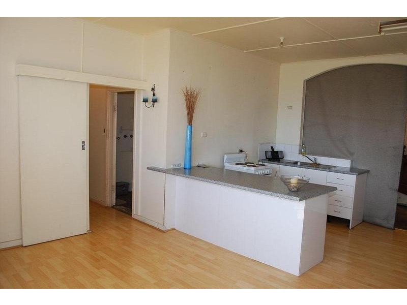 18 Neville Avenue, Christies Beach SA 5165