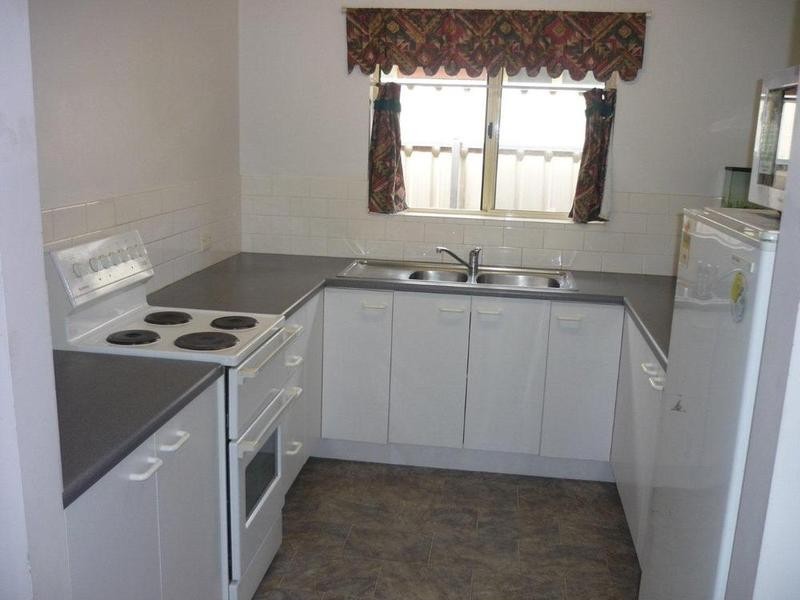 64 Dalkeith Road, Seaford Rise SA 5169