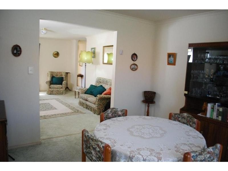 2/12 Buttercup Grove, Morphett Vale SA 5162