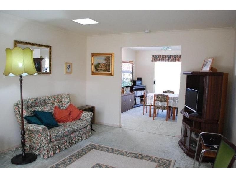 2/12 Buttercup Grove, Morphett Vale SA 5162