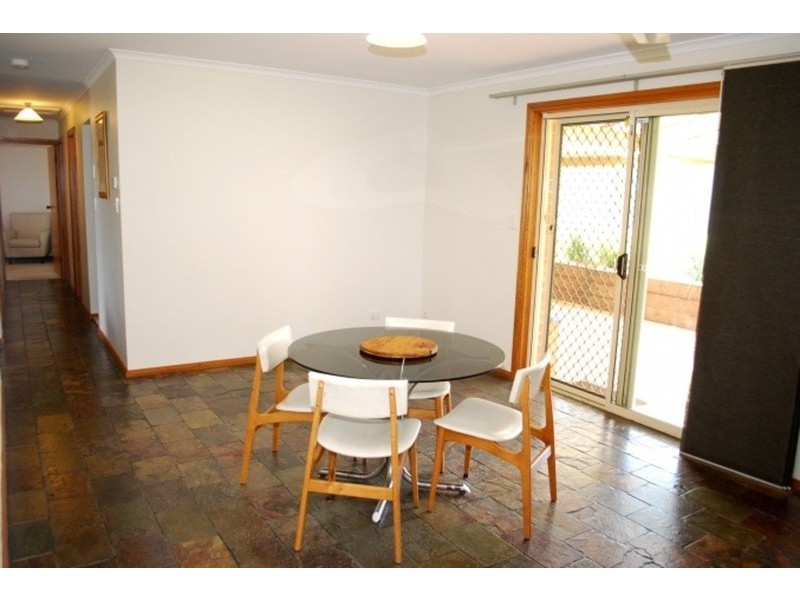 16 Thaxted Court, Morphett Vale SA 5162