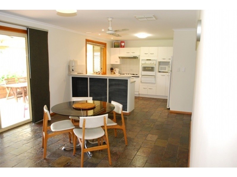 16 Thaxted Court, Morphett Vale SA 5162