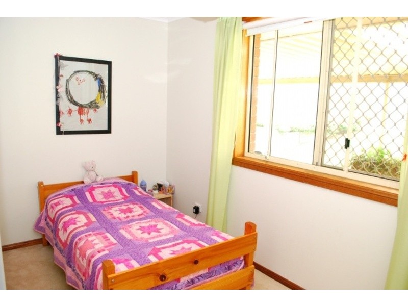 16 Thaxted Court, Morphett Vale SA 5162