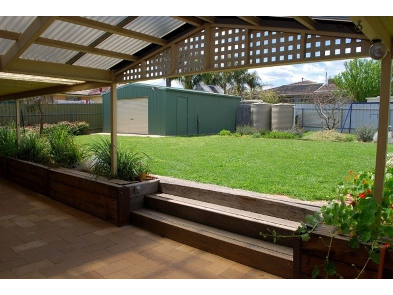16 Thaxted Court, Morphett Vale SA 5162