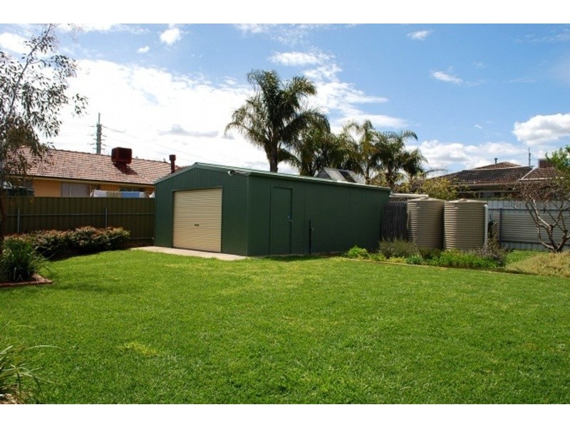 16 Thaxted Court, Morphett Vale SA 5162